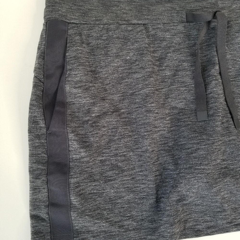 Athleta Metro Downtown Skort Gray Size XL Pockets Stretchy Comfort - Picture 9 of 15